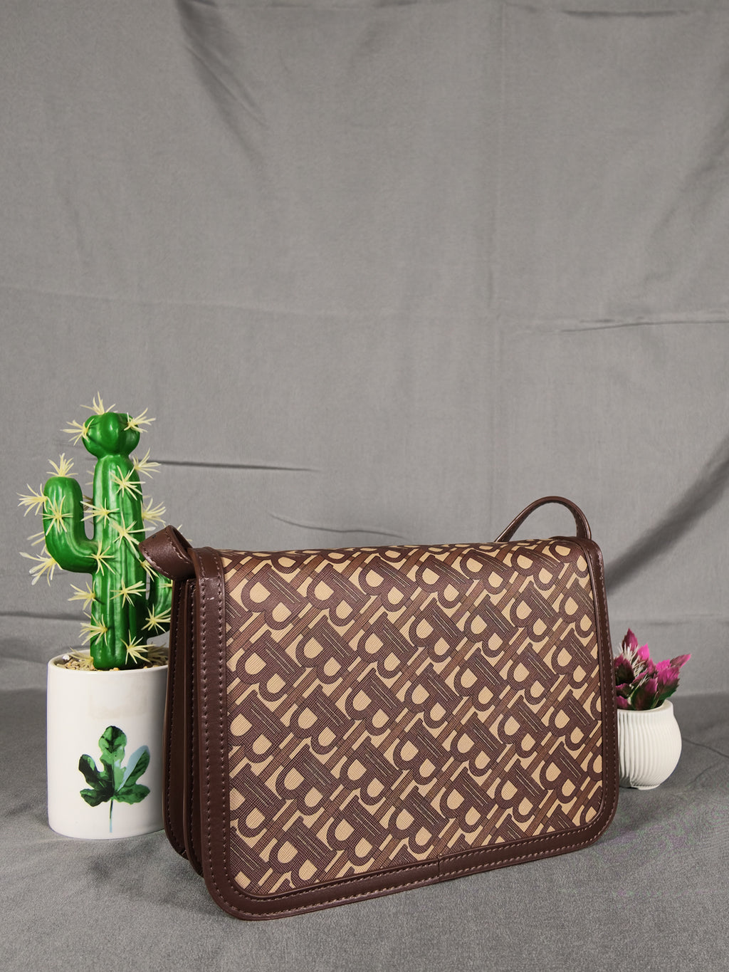 Rain Cun Elegant Monogram Flap Crossbody Bag - Coffee Brown